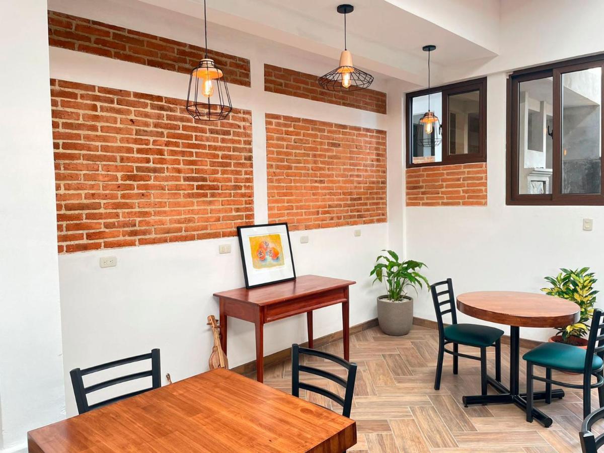Matalbatz Hotel Cobán Eksteriør bilde
